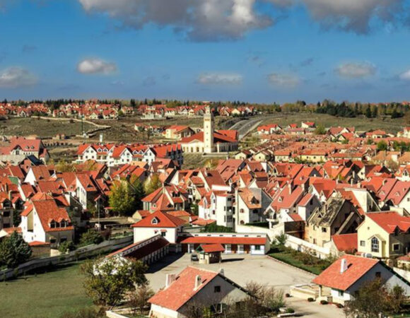 Middle Atlas & Ifrane Nature Trip – 3 Days / 2 Nights